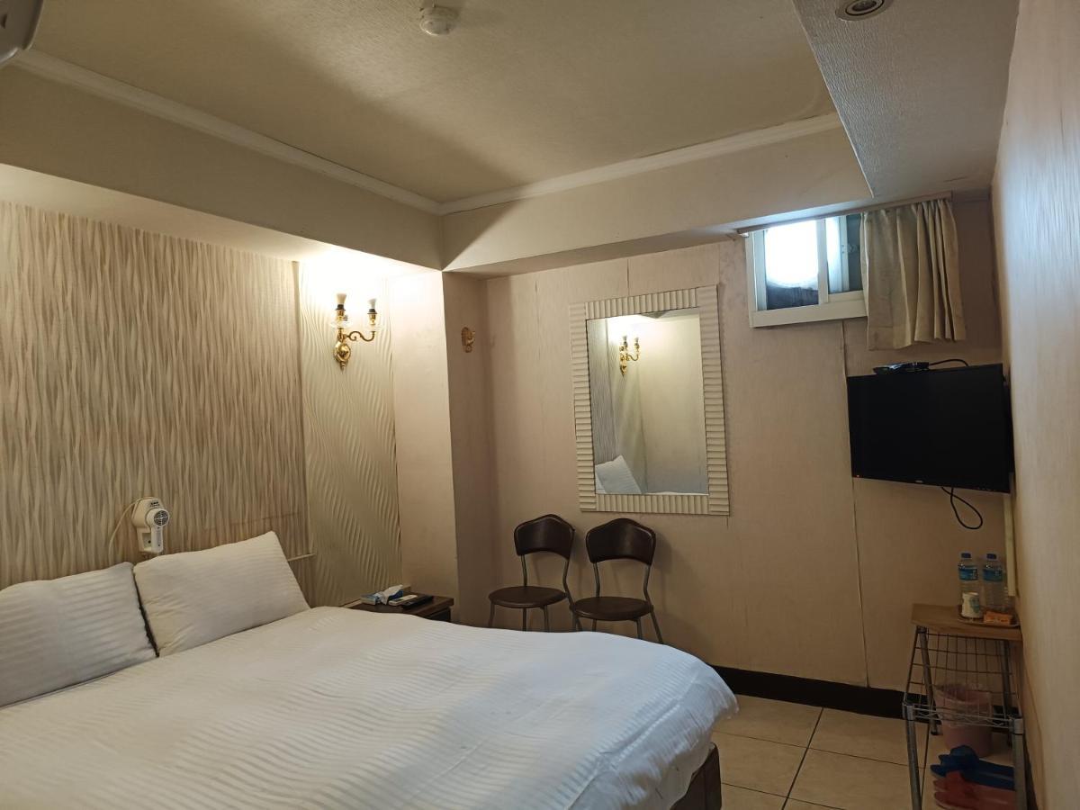 Hotel Fouquet Hualien City Exterior photo